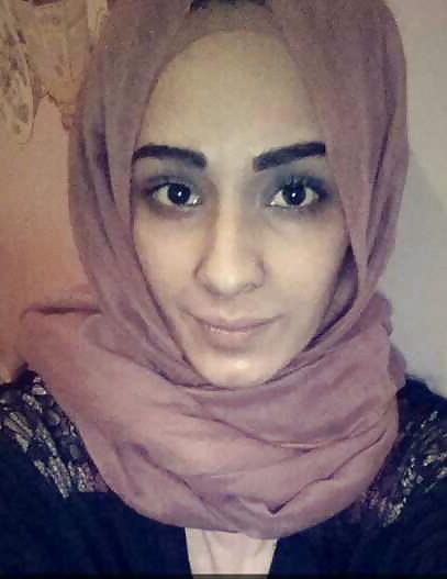 18P Hijab slut