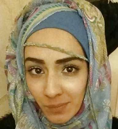 18P Hijab slut