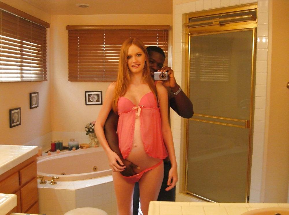 25P Pregnant - so horny