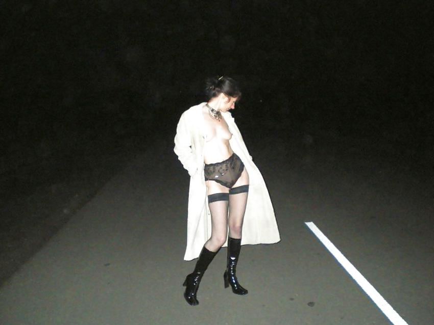 14P Milf Nude Outdoor 02