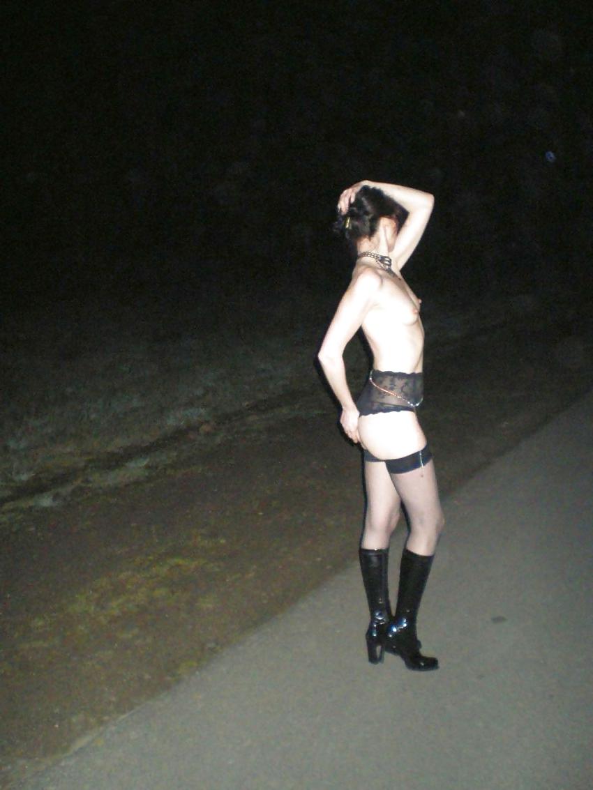 14P Milf Nude Outdoor 02