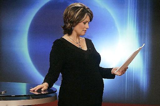 13P Pregnant Women Looking Very Sexy