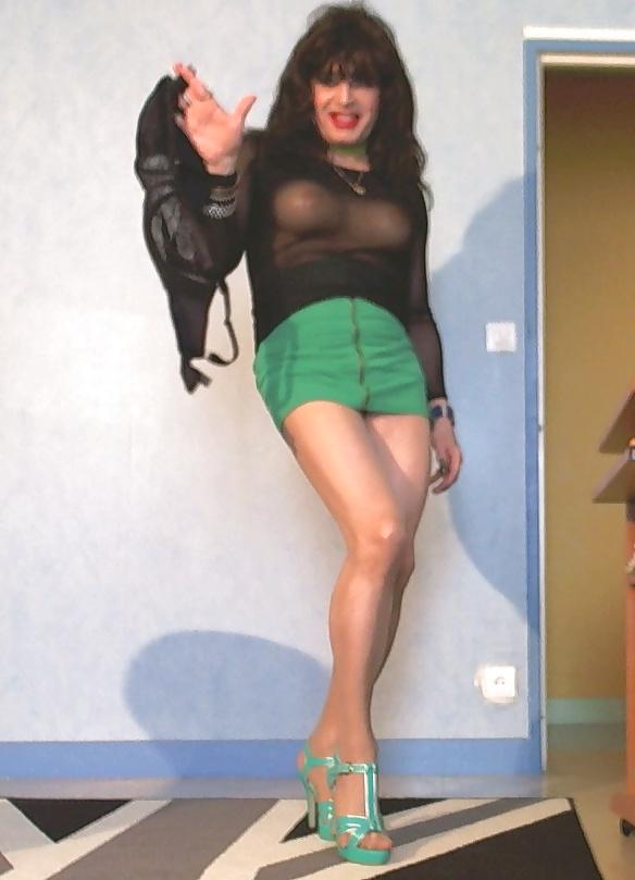 16P Without bra