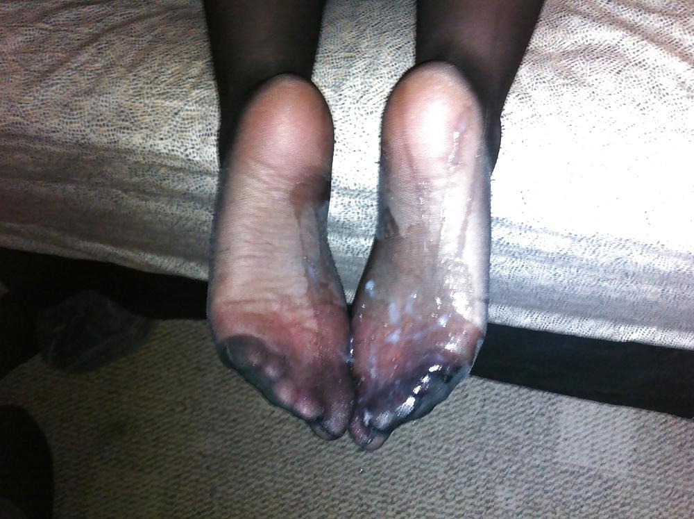 5P Cum on my feet
