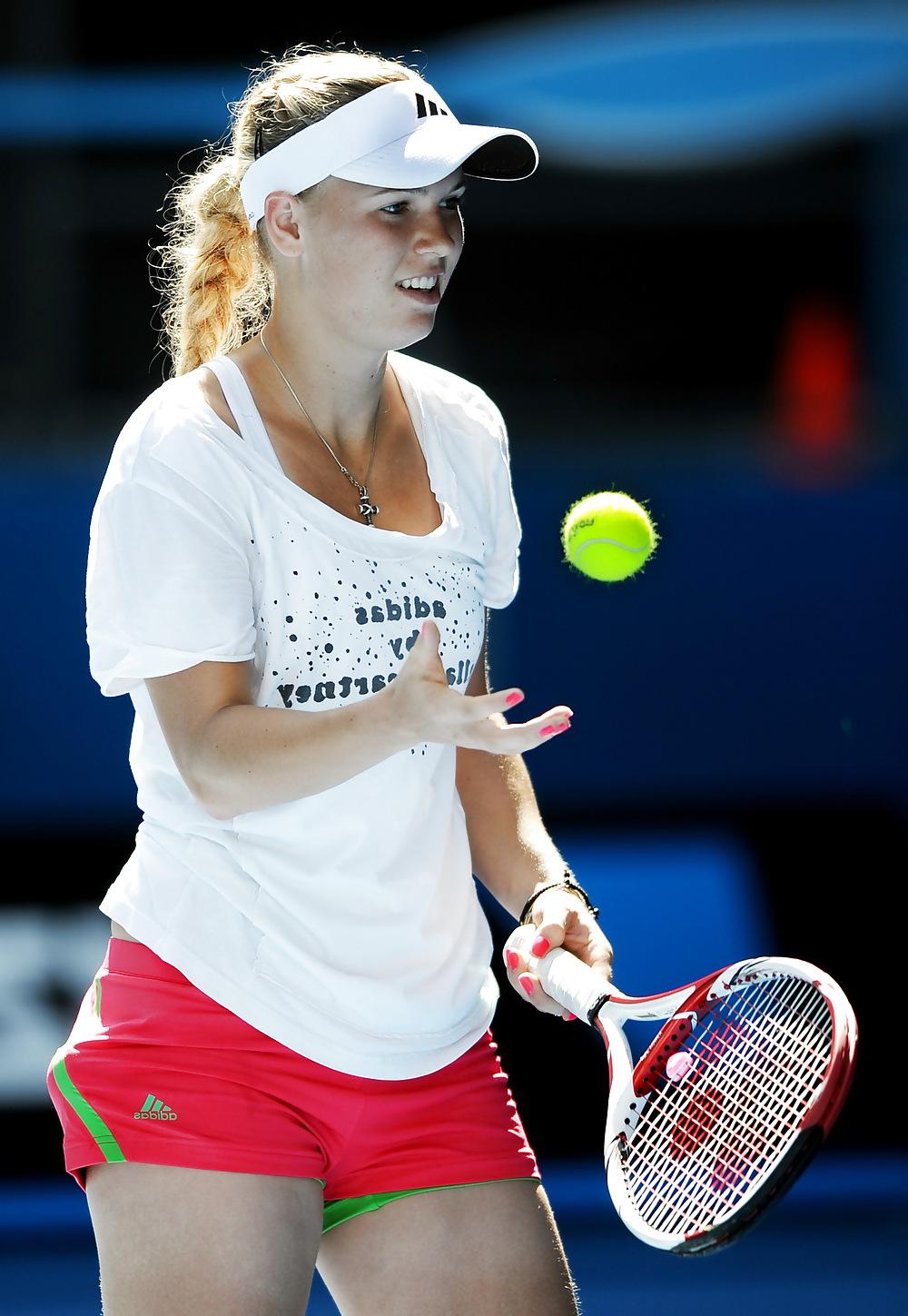 19P Caro Wozniacki - Most fuckable tennis player