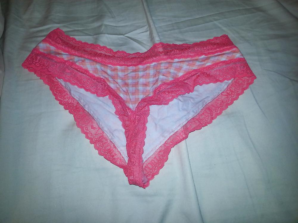 4P S.I.L XL panties and 40DDD bra