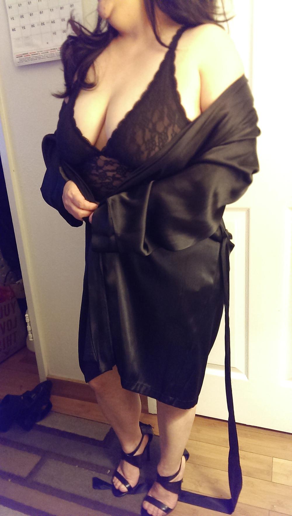 20P Mexican wifes thick ass