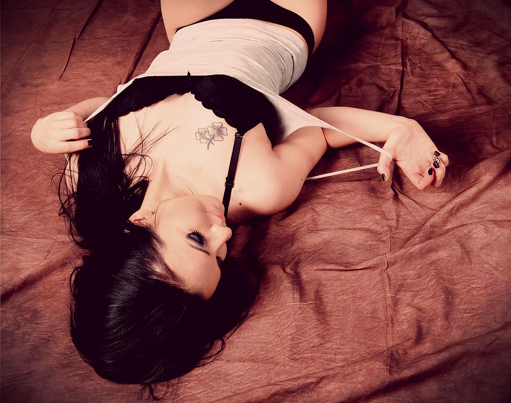 18P Slim brunette, join my room for genuine orgasms.