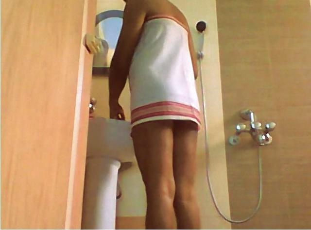 5P BITCH BOY HOT ALBUM BATH ROOM SCENE 7