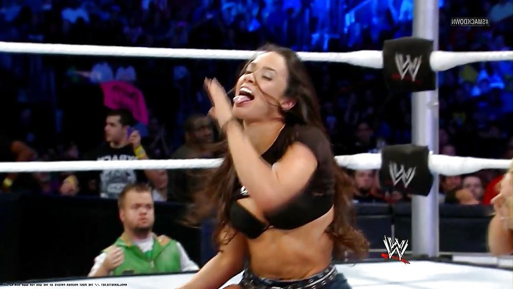 25P AJ Lee Bra Slip