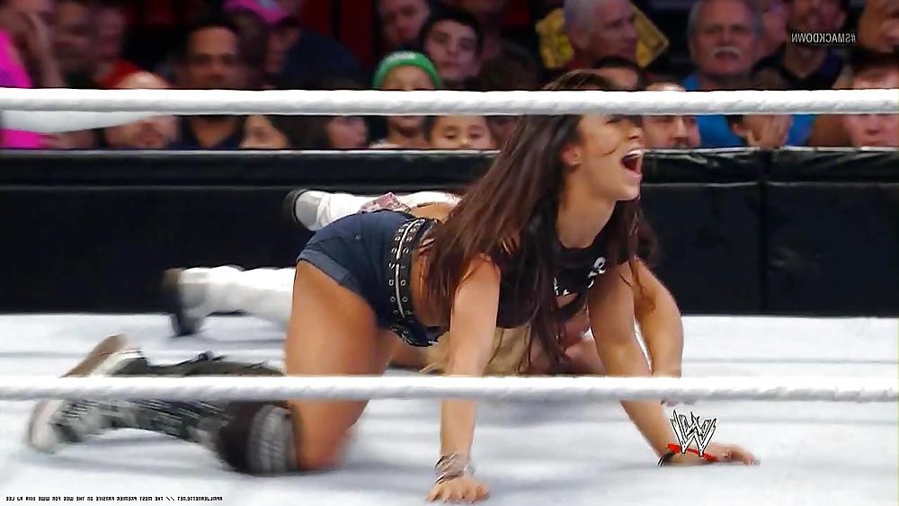 25P AJ Lee Bra Slip