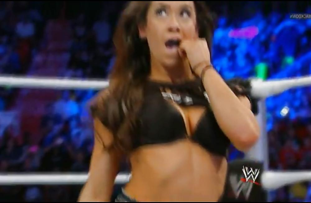 25P AJ Lee Bra Slip