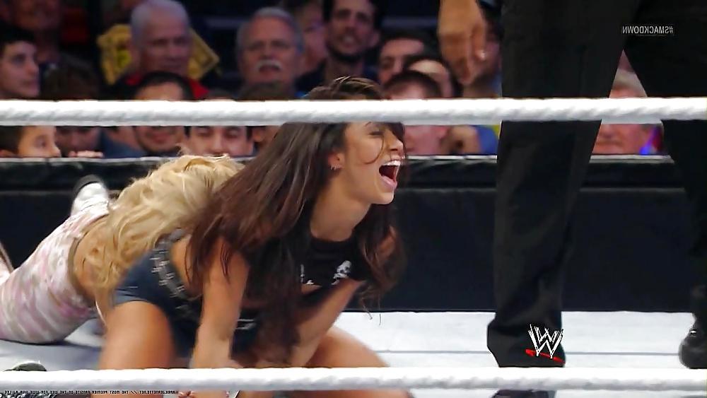 25P AJ Lee Bra Slip