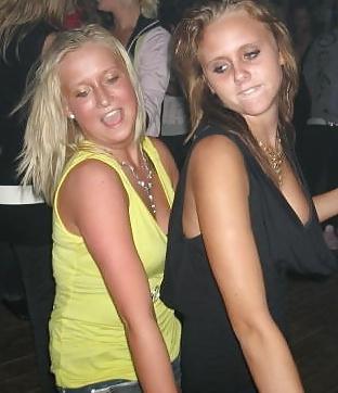 25P Danish teens-177-178-party bra tongue piercing cleavage 