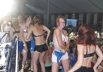 25P Danish teens-177-178-party bra tongue piercing cleavage 