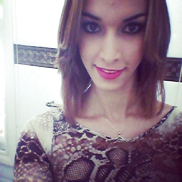 25P Viviane Merillo - Young Pretty Gurl