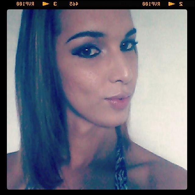 25P Viviane Merillo - Young Pretty Gurl