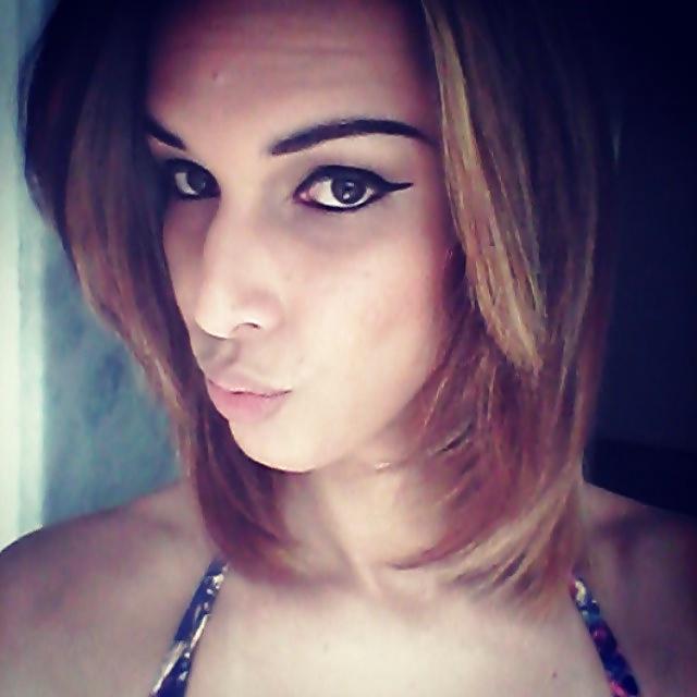25P Viviane Merillo - Young Pretty Gurl