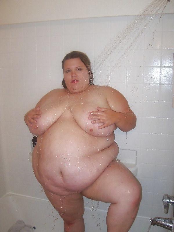 10P Bbw = big bath women
