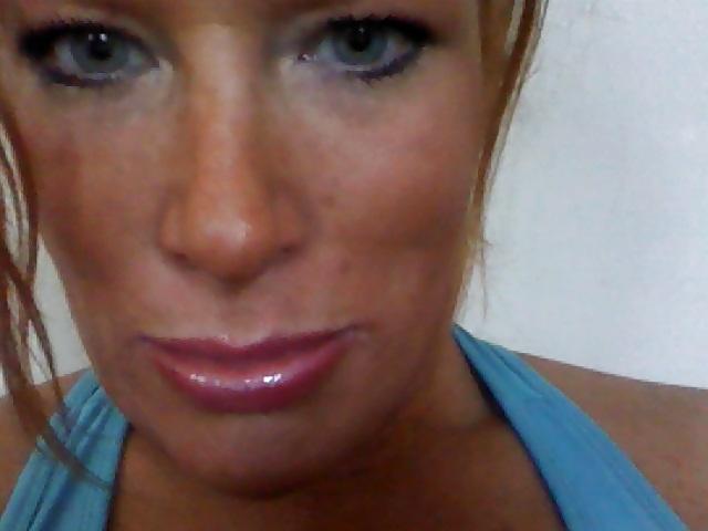 25P Fancy Flirty Facials