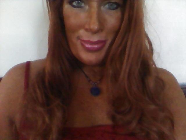 25P Fancy Flirty Facials