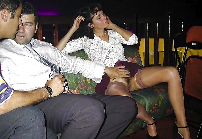 25P Pervers in der Bar.