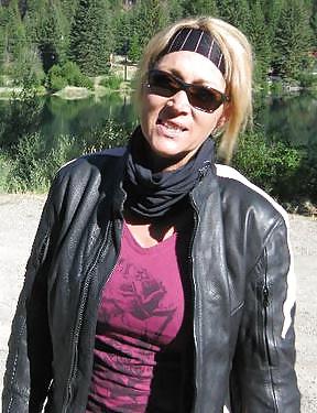 4P Darlene, age 57, the ultimate gilf!