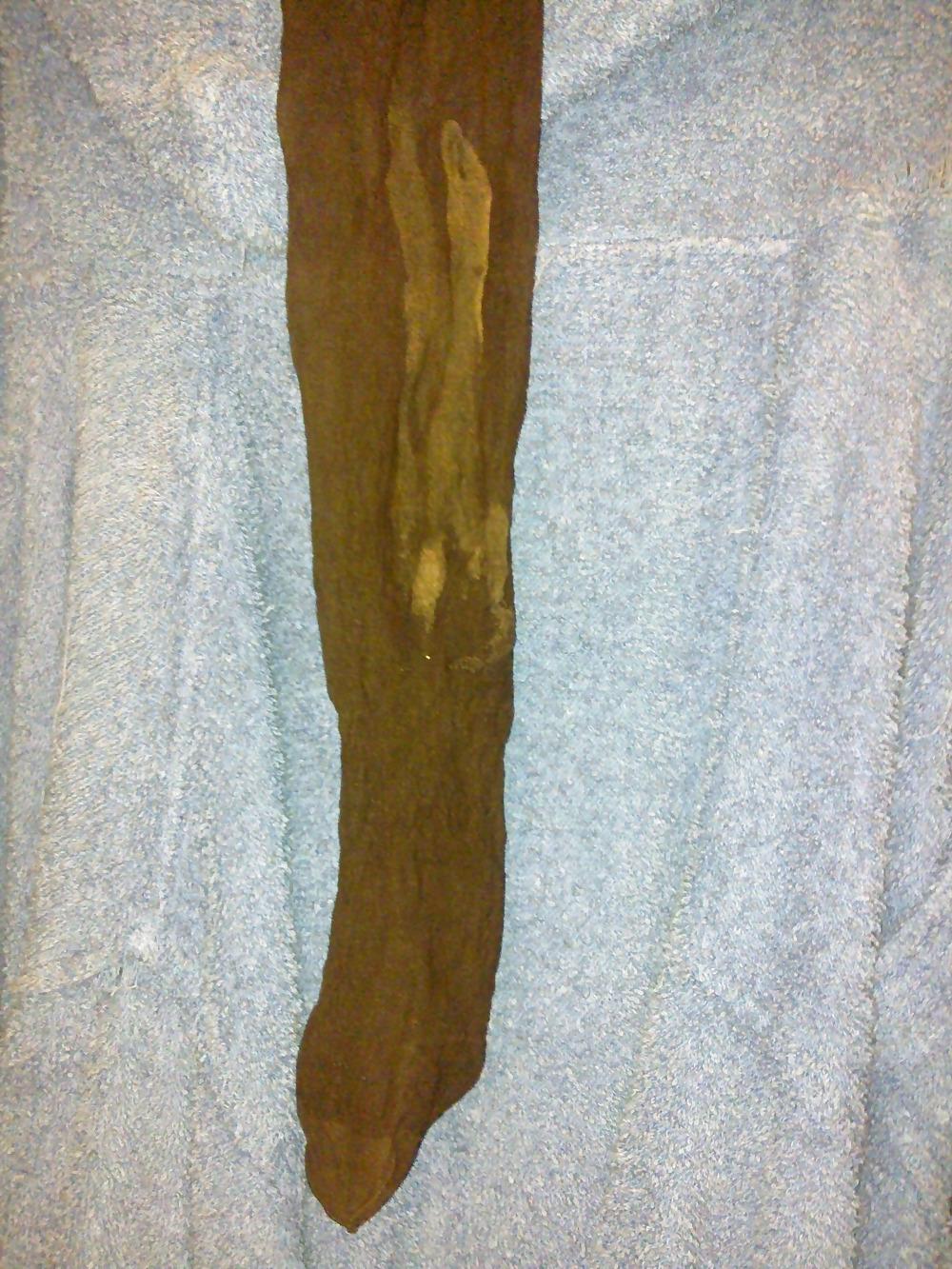7P Cum on stocking's wife after sex