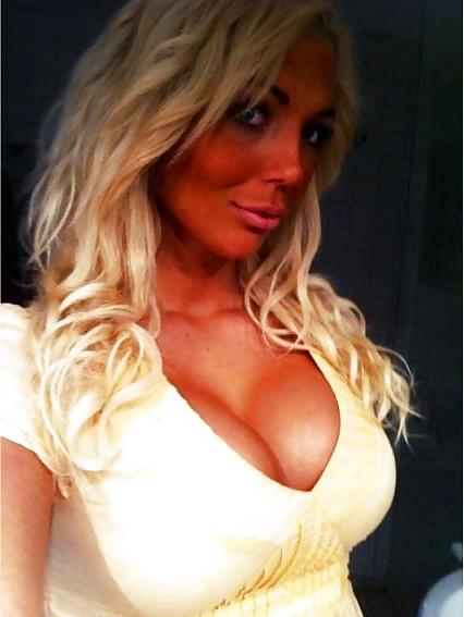 25P Hot Milf's #28