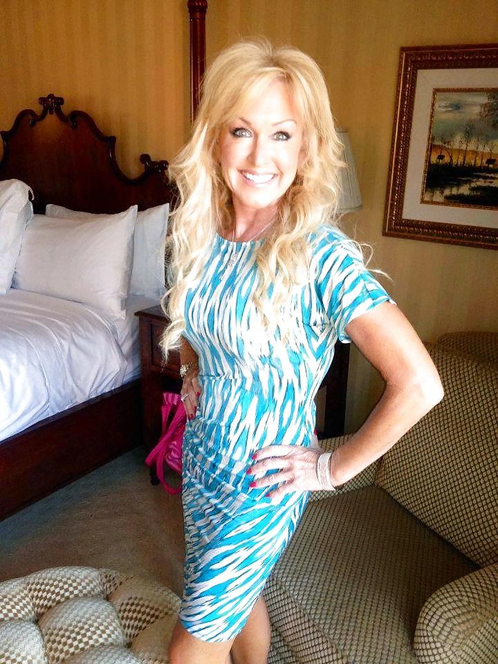 25P Hot Milf's #28
