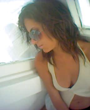 20P Sexy Greek Girlfriend Marilyn From Kifissia On Vacation