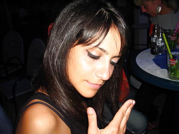 20P Sexy Greek Girlfriend Marilyn From Kifissia On Vacation