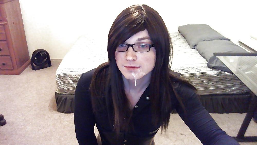 25P Facials granny & tranny