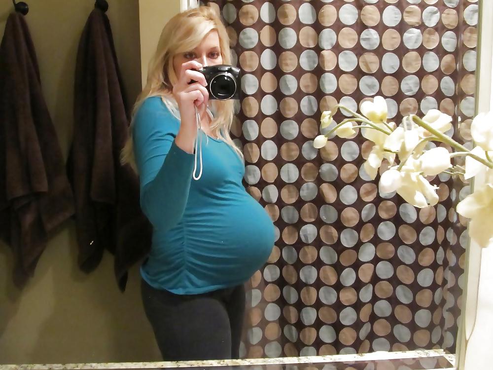 25P Enceinte - Pregnant 26