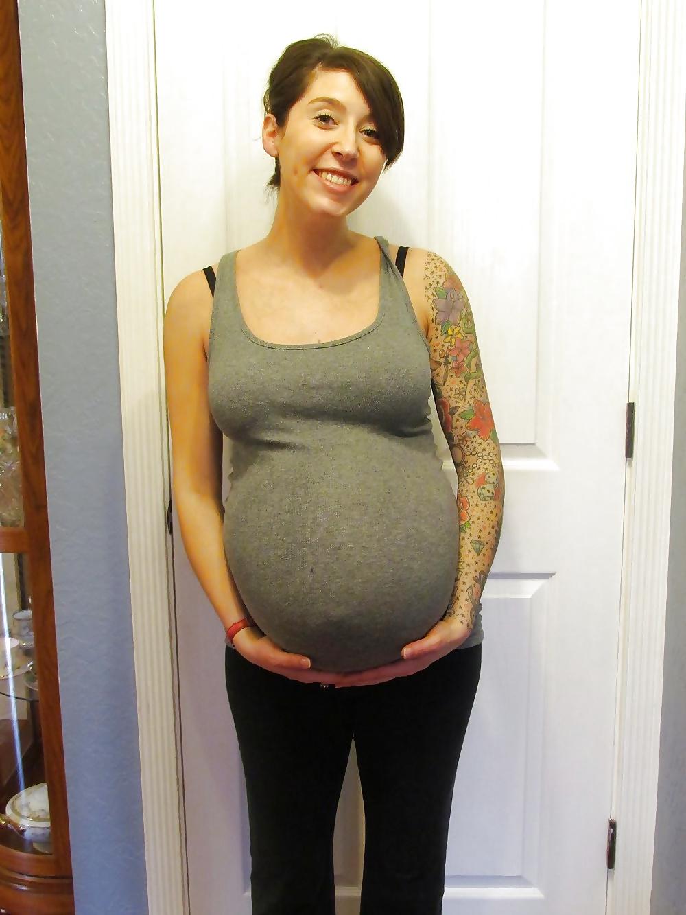 25P Enceinte - Pregnant 26