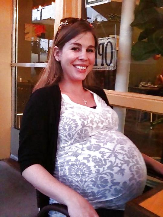 25P Enceinte - Pregnant 26