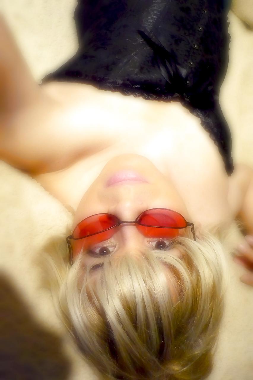 12P Your Tgirl girlfriend selfie gallery
