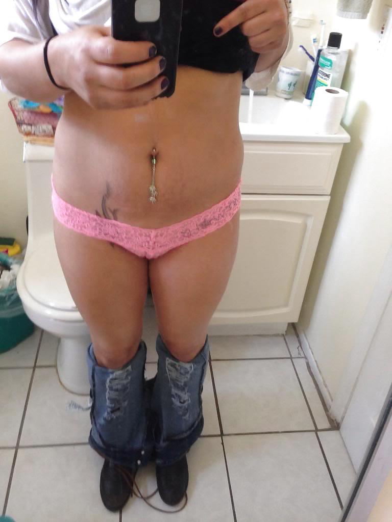 25P Private pictures found on photobucket #21