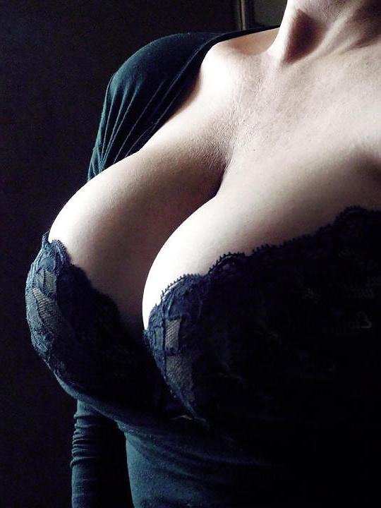 5P MY NEW BRA !!