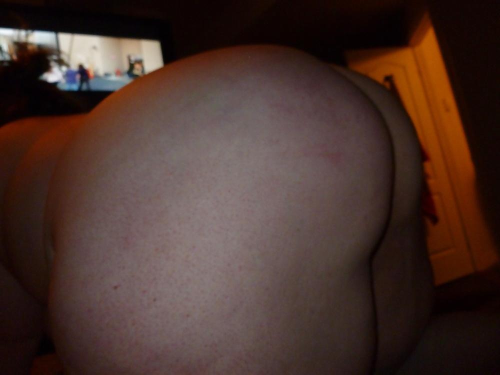 10P Pregnant 8 months