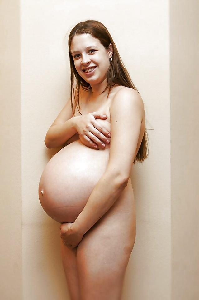 25P Enceinte nue - Nude pregnant 3
