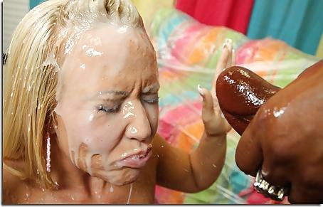 25P Cumshots, cumface, facials and more.