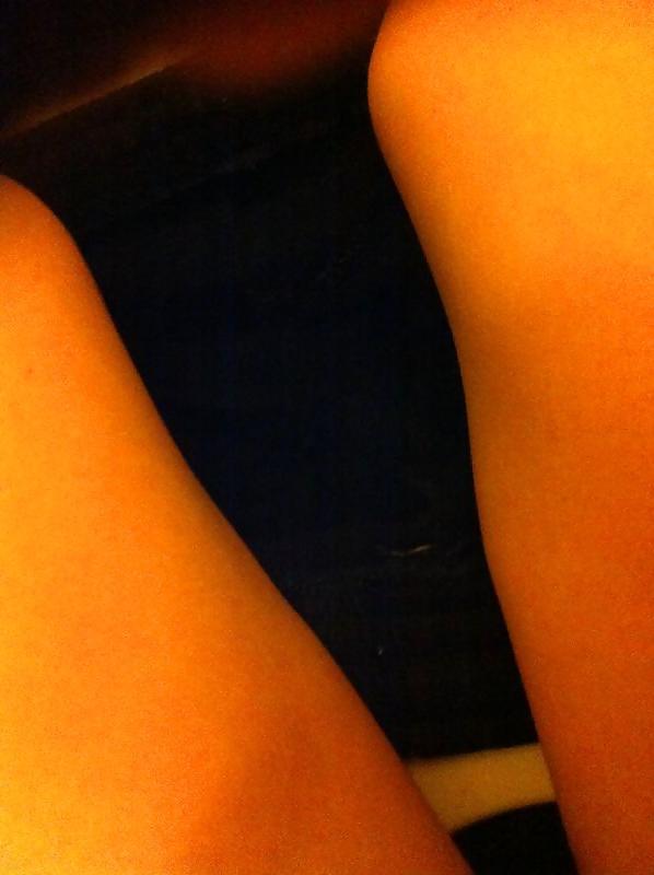 25P One night stand with hot 21 year old blonde with fake tits