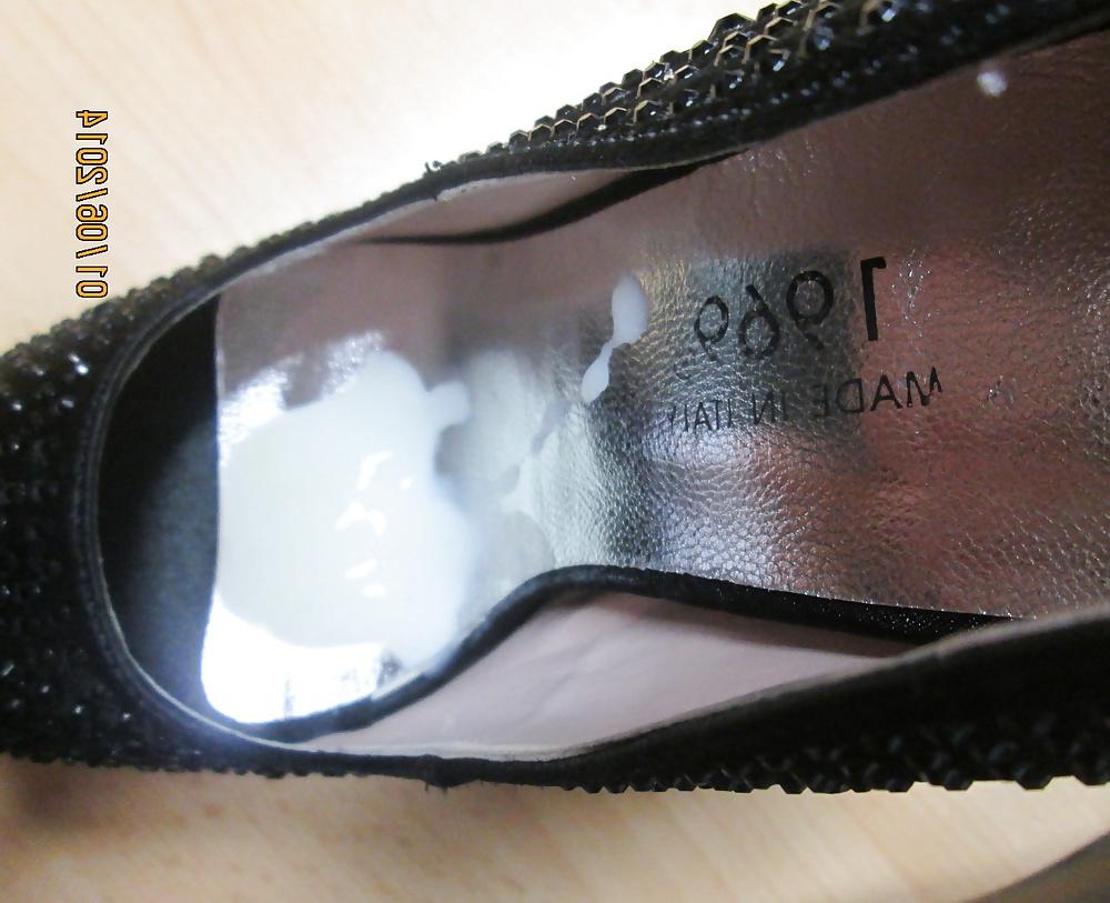 20P Cum on Peeptoe Plateau Heels
