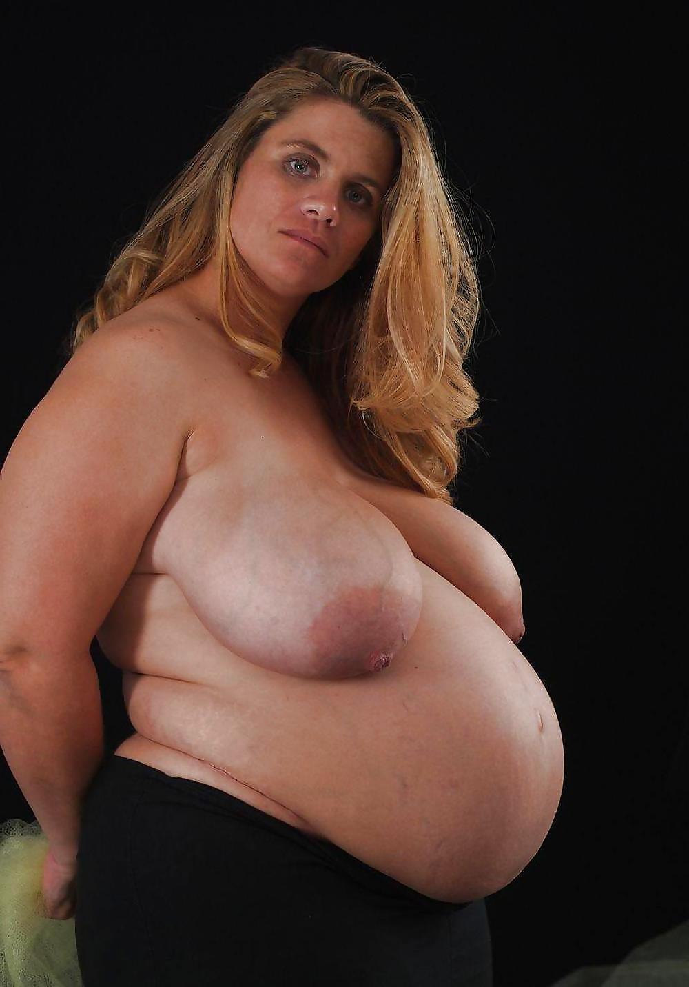 9P Pregnant & Sexy #19