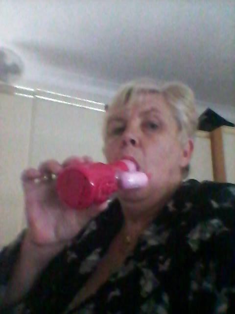 14P Scouse GILF