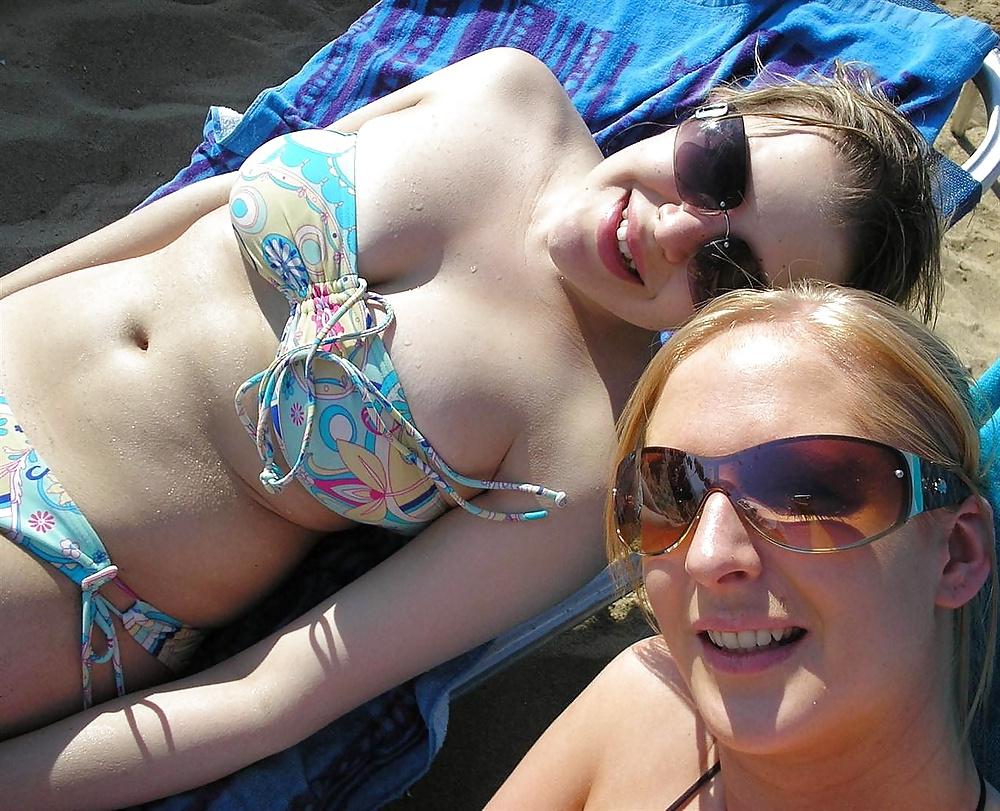 11P Girls Bra's