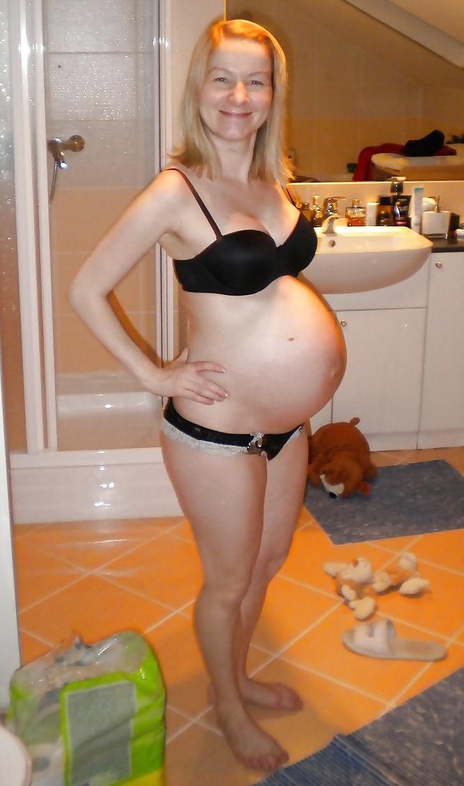 25P Pregnant Women are Beautiful!
