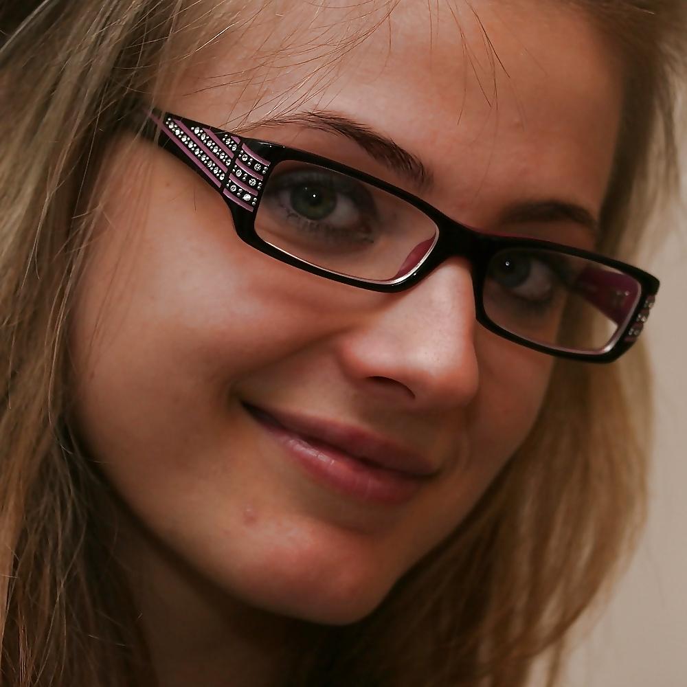 25P Cum on my glases