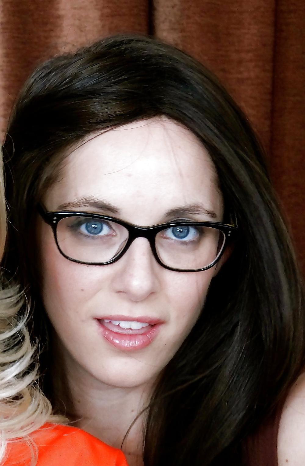 25P Cum on my glases